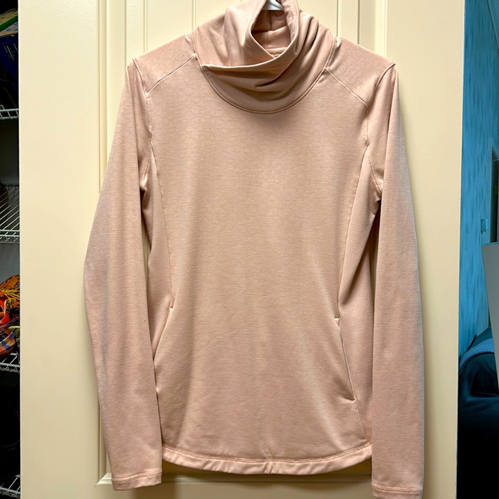 CALIA  top